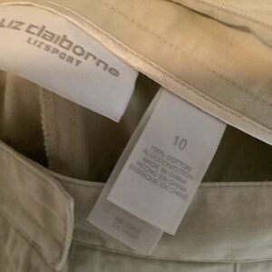 Liz Claiborne Khaki Ankle Cropped Pants